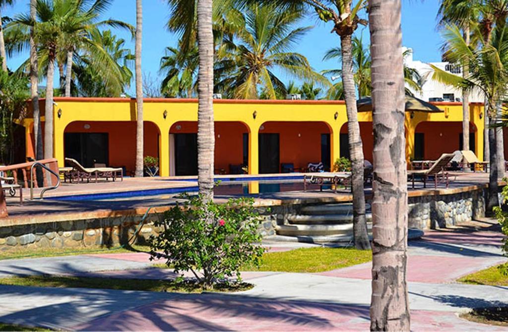 Hotel Playa Del Sol Los Barriles Exterior photo